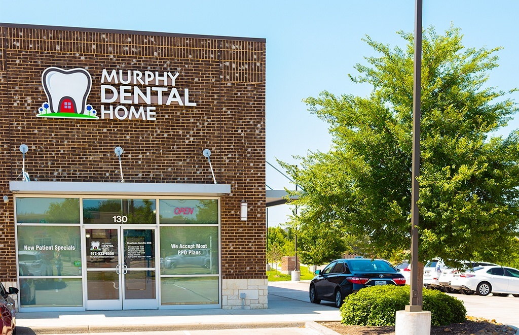Front entrance to Murphy Dental Home