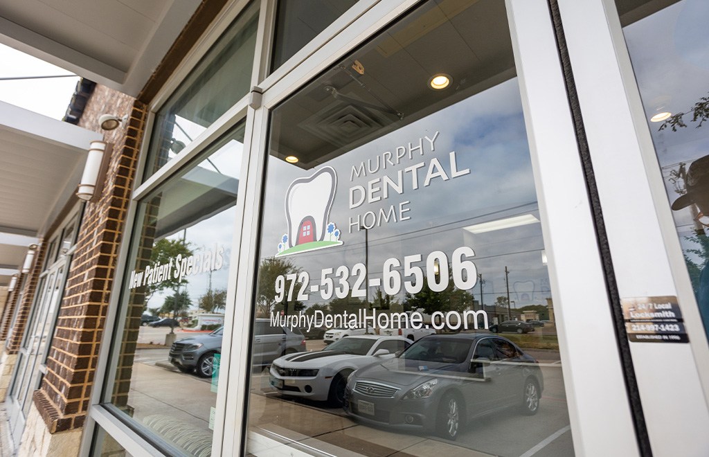 Front entrance to Murphy Dental Home